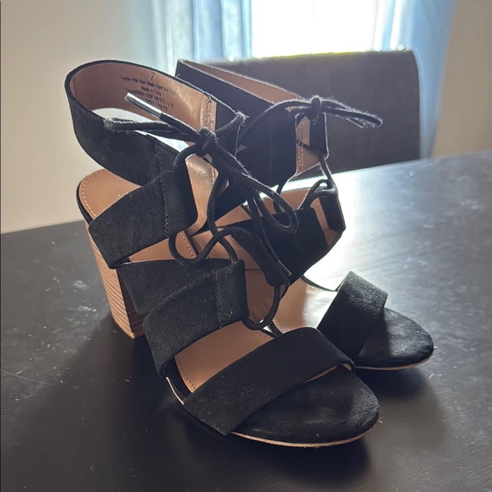 Merona Elegant Black Strappy Women's Heels